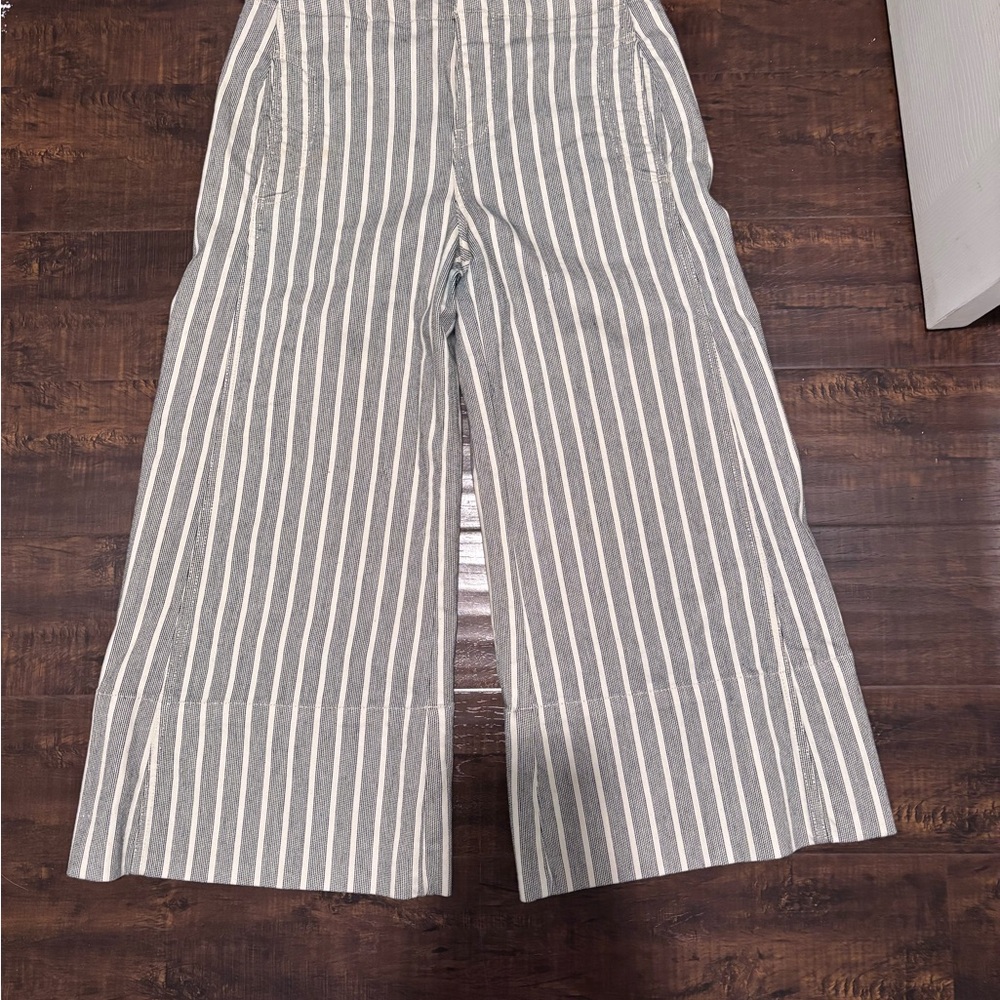 Pilcro Foxglove mid rise flare pants stripe worn once like new